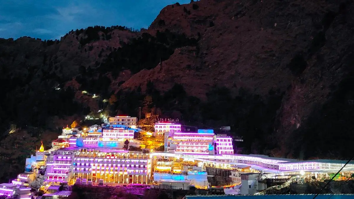 Natural Cave Of Vaishno Devi Shrine In J&K Opened For Devotees 