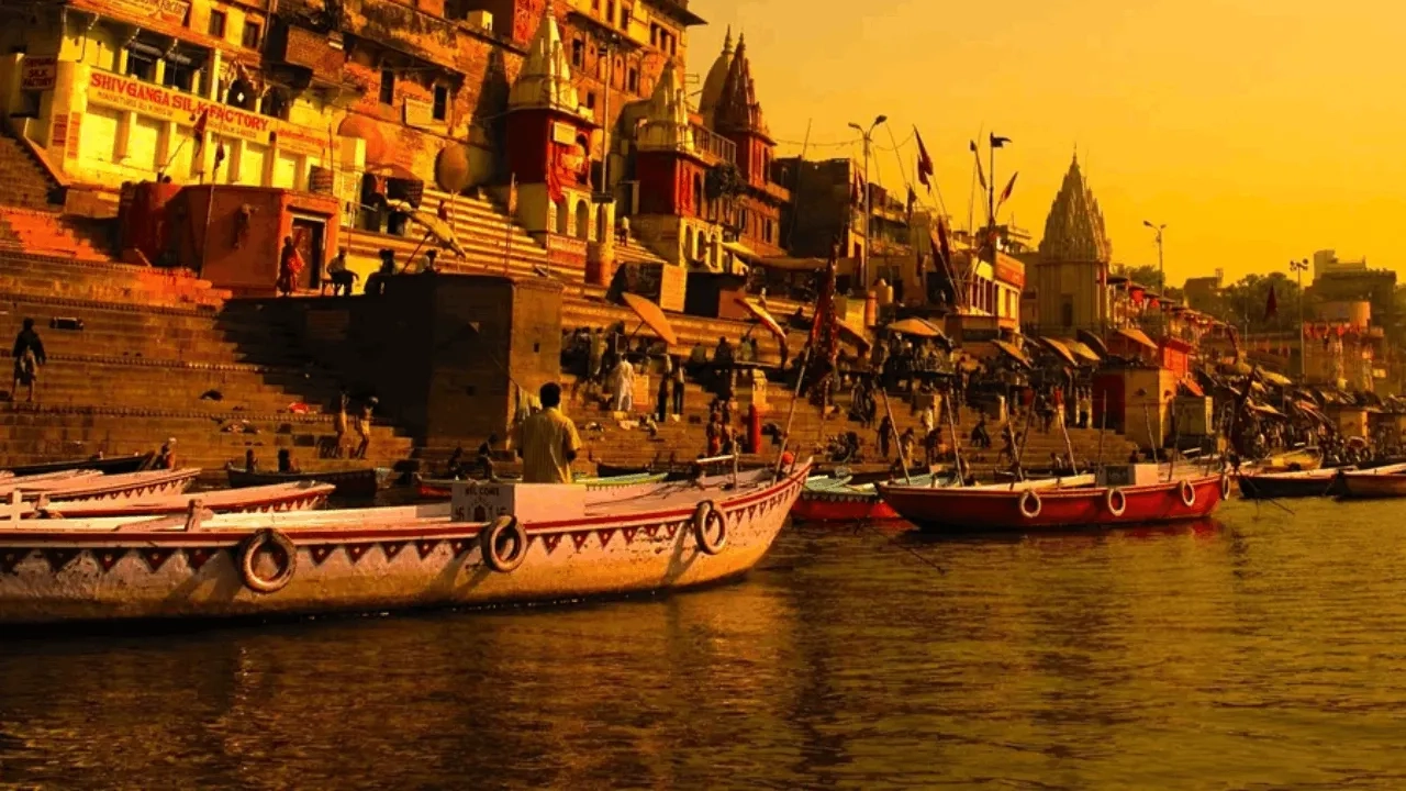 Top 8 Things To Add To Your Maha Kumbh Itinerary When In Prayagraj And Varanasi