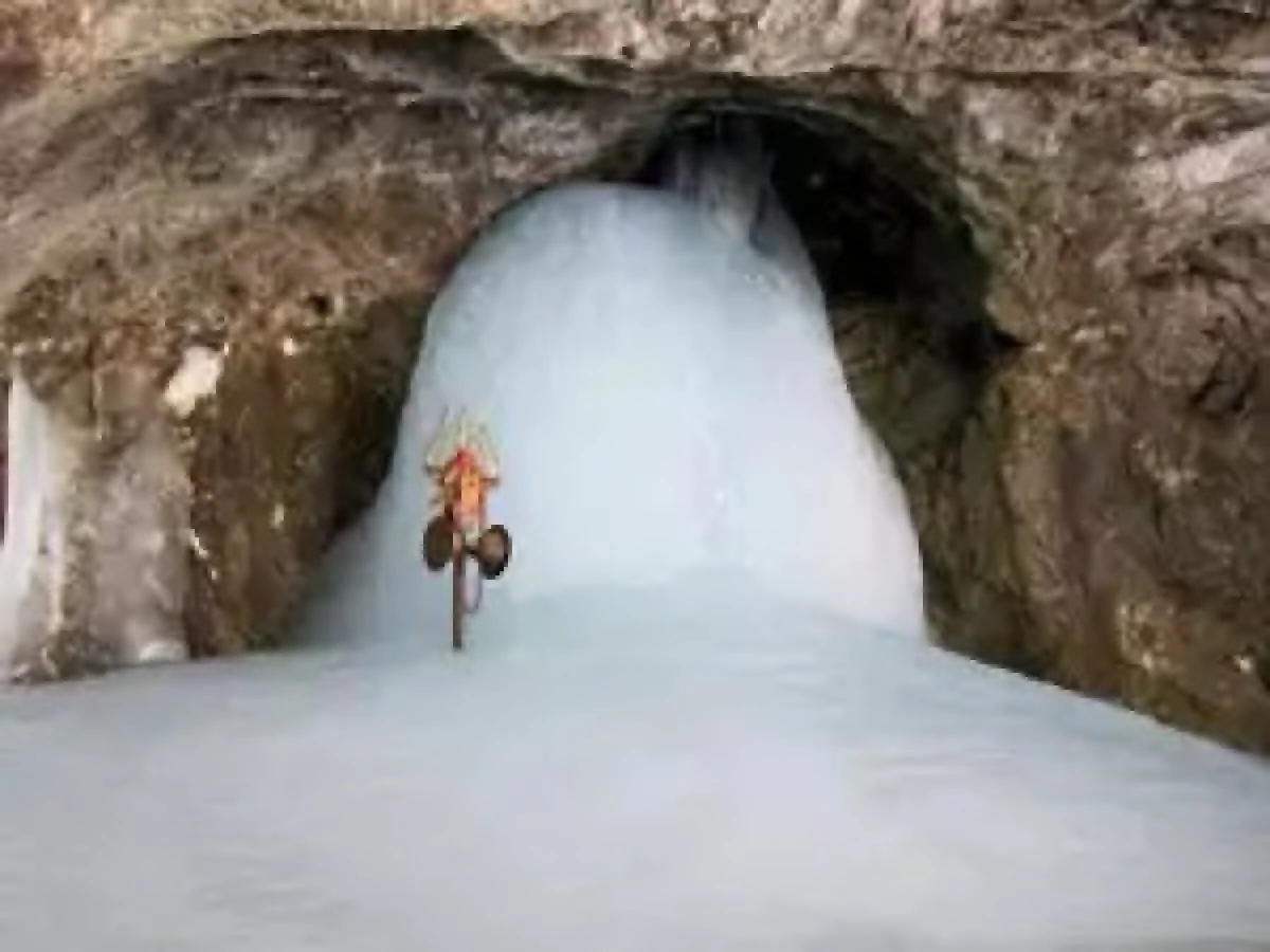 Amarnath Yatra 2023: अमरनाथ यात्रा पर जाने का बना रहे हैं प्लान? यह है रूट, जान लें कैसे आसानी से पहुंचेंगे