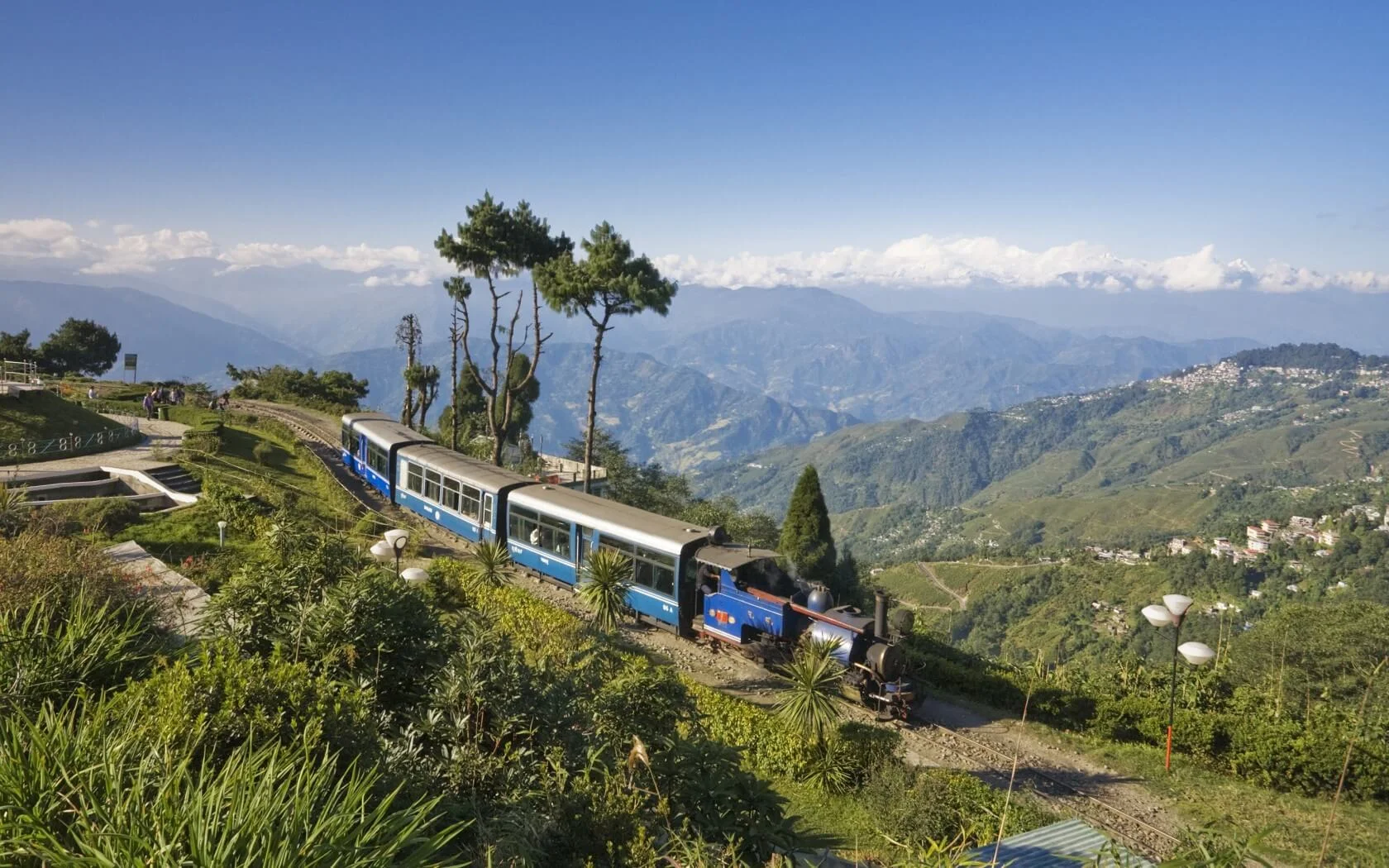 How To Reach Darjeeling - AvaniHolidays