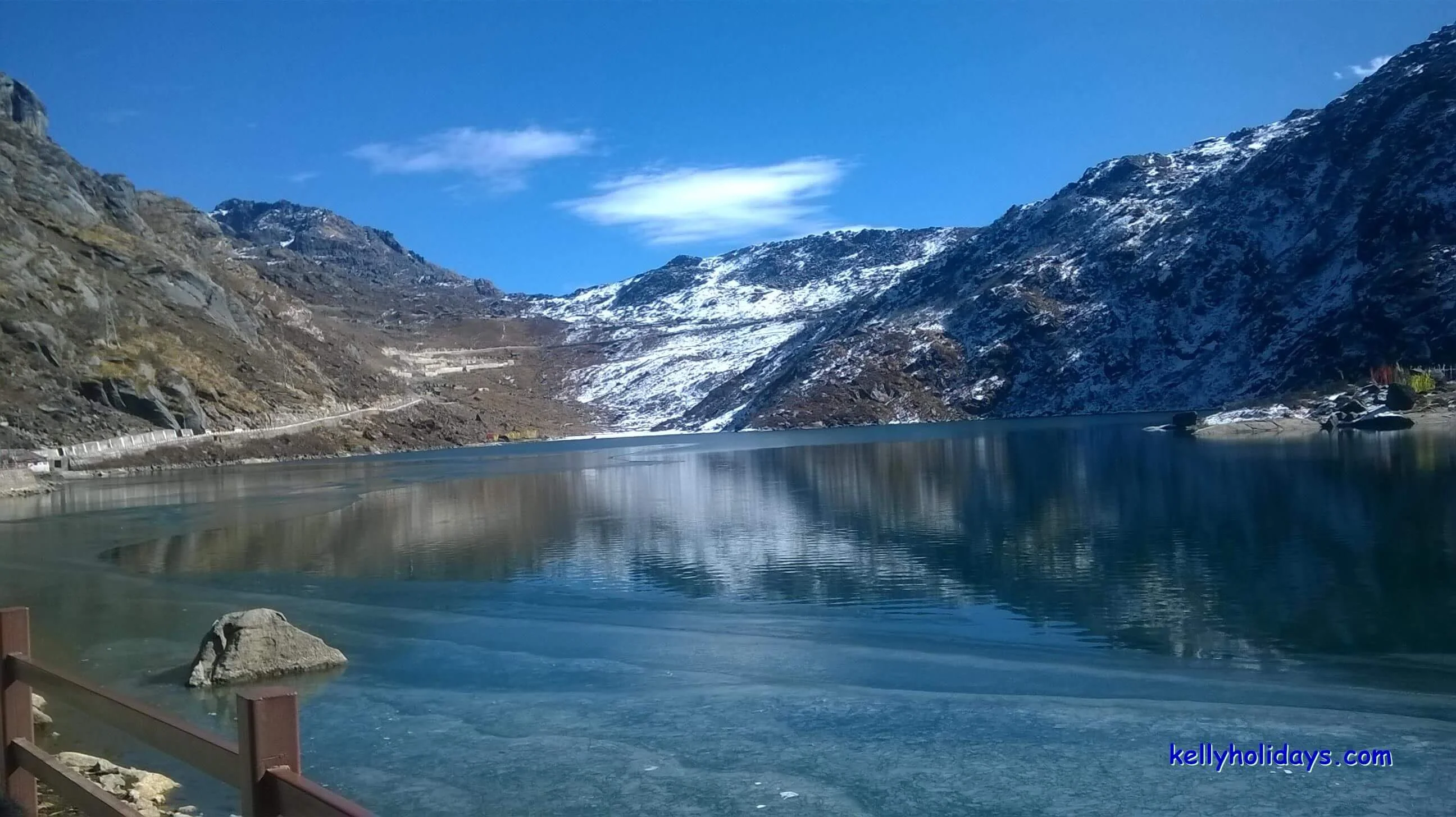 Gangtok Tsomgo Lake Tour Package