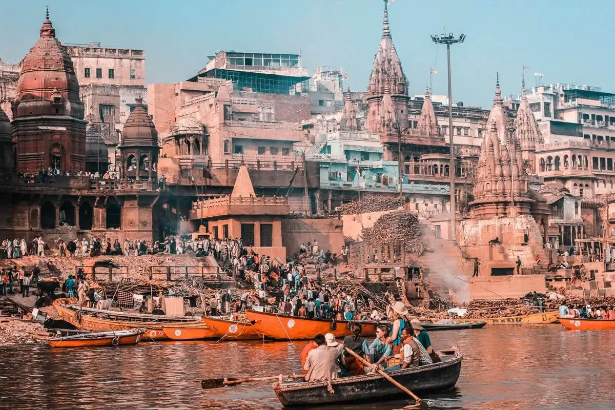 Varanasi Ayodhya Tour Package From Mumbai By Train