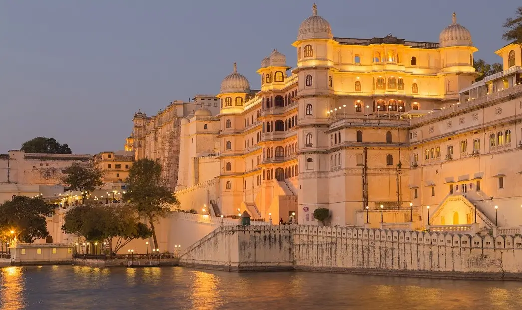 Jaipur Udaipur Tour Package From Mumbai By Flight