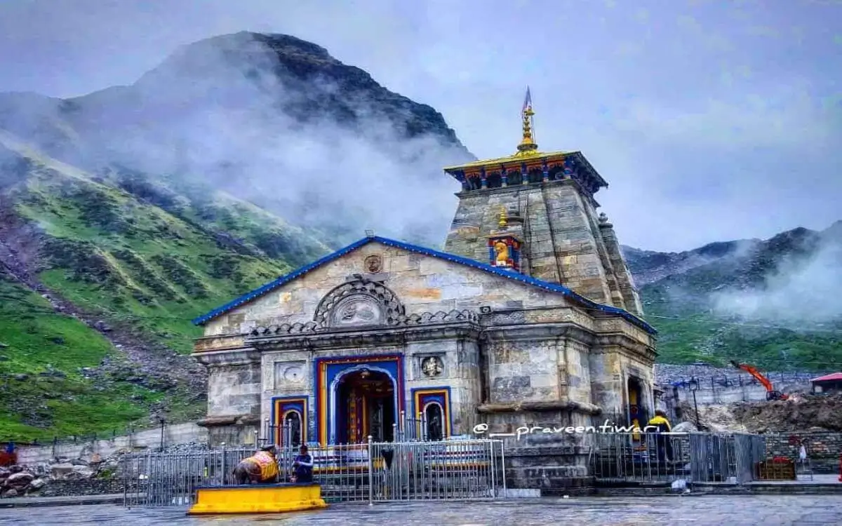 Char Dham Yatra Tour Package From Mumbai By Train