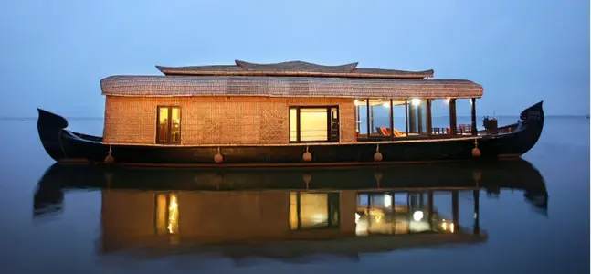 Kerala Houseboat Package