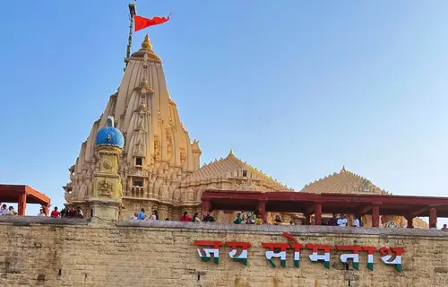 Probandar Somnath Dwarka Gir National Park Tour Package From Mumbai By Train