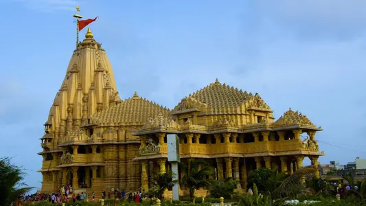 Porbandar Somnath Dwarka Tour Package From Mumbai By Train